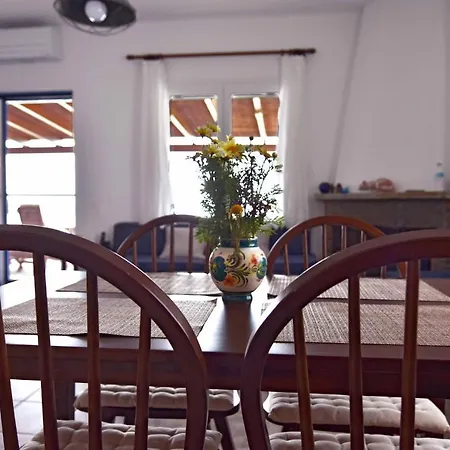 The Stone House In The Area Of Kampi, Koundouros Holiday home Ioulis